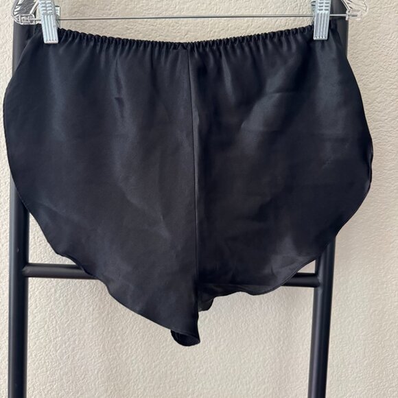 Frederick's of Hollywood Black Satin Tulip Shorties Size Medium - Picture 5 of 6